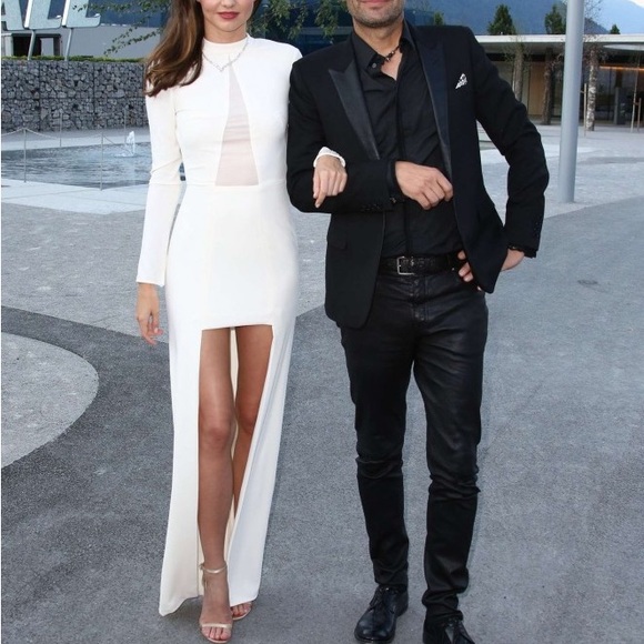 Beautiful halston heritage black dress, short in front long back mesh chest slit - Picture 8 of 8